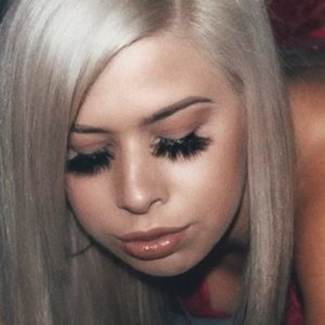 Gabs Handly ポルノモデル 画像