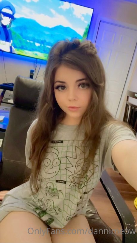 Danni Meow セクシーなスター アーカイブ