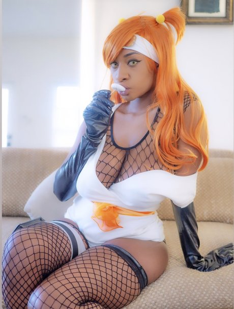Lexi Slade ヌードスター 写真