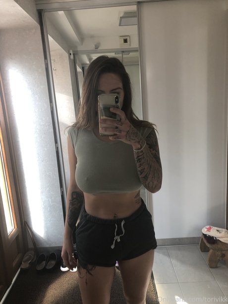 Tori Vikk 無料女優 アーカイブ