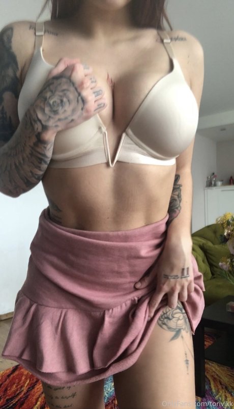 Tori Vikk セクシーなスター 画像