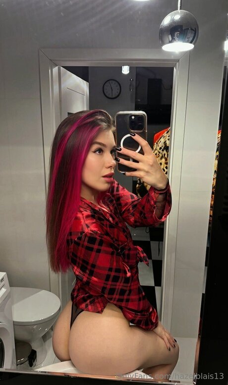 Hazelblais13 ポルノスター 写真