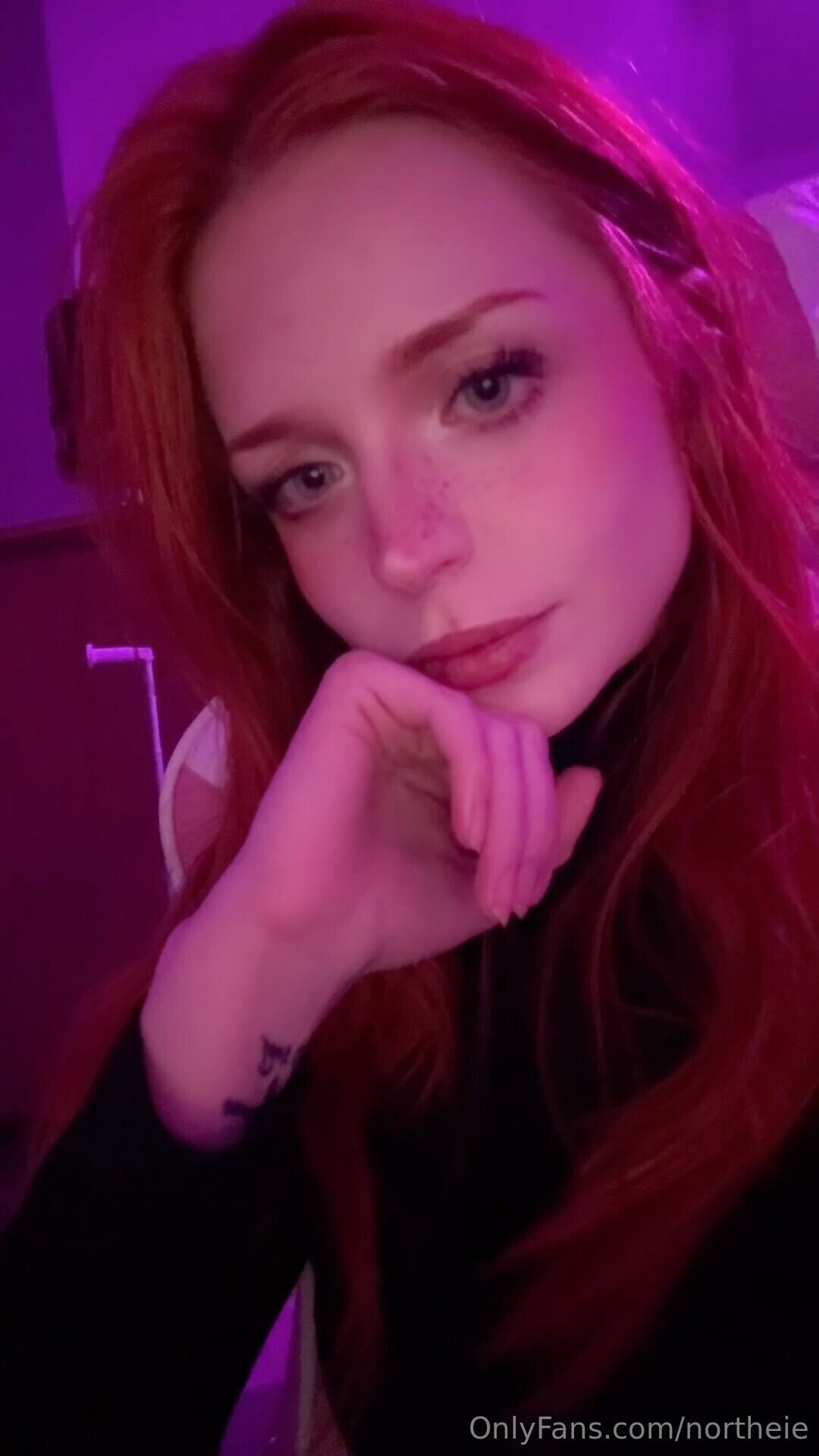 Northeie ポルノスター パーフェクト 写真