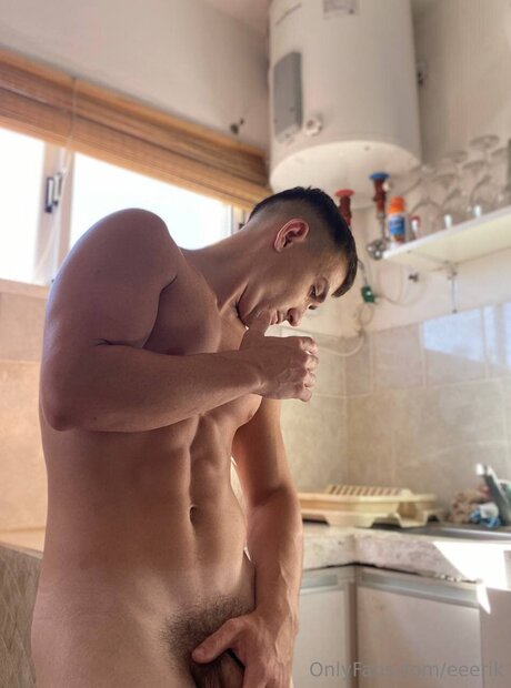 Eeerik ポルノスター 高品質 写真