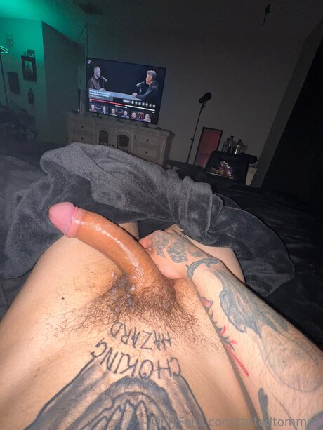 Tattedtommy1 裸のスター 写真