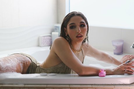 Abella Danger スター xxx 画像
