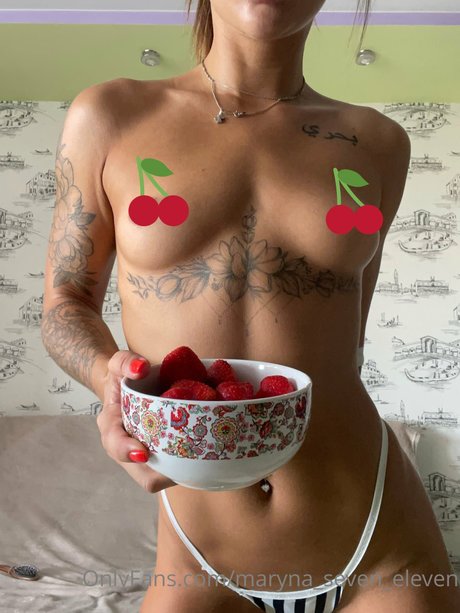 Marina Rebediuk 素敵なモデル 画像