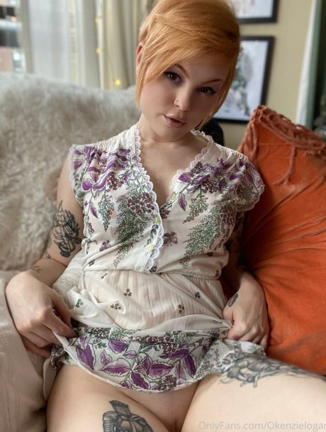 Kenzie Logan ポルノスター セクシー ギャラリー