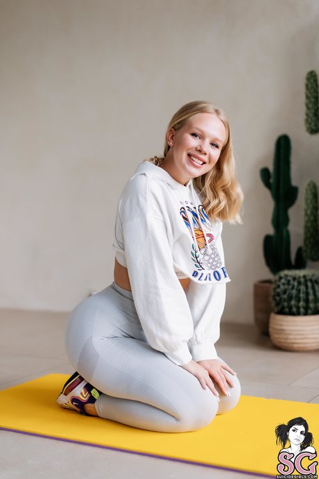 Lisa Barysheva  ポルノスター セクシー 写真