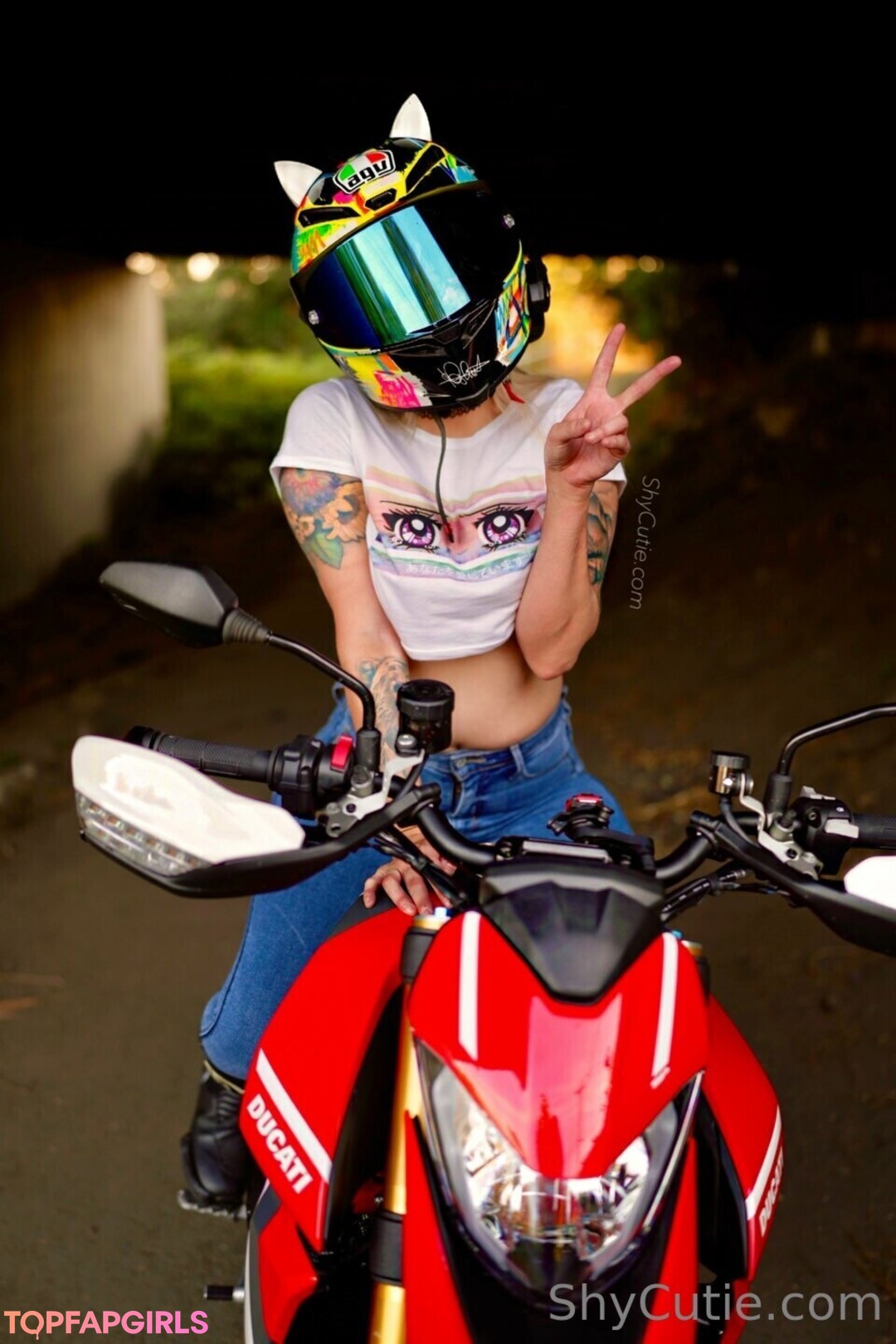 3Pアジア人OnlyFans パーフェクト 画像