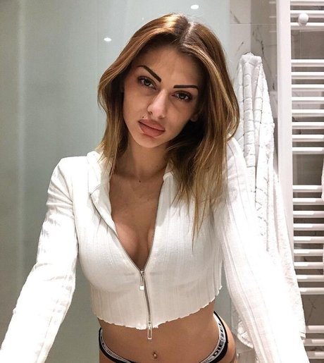 Sofia Filidou xxxモデル 写真