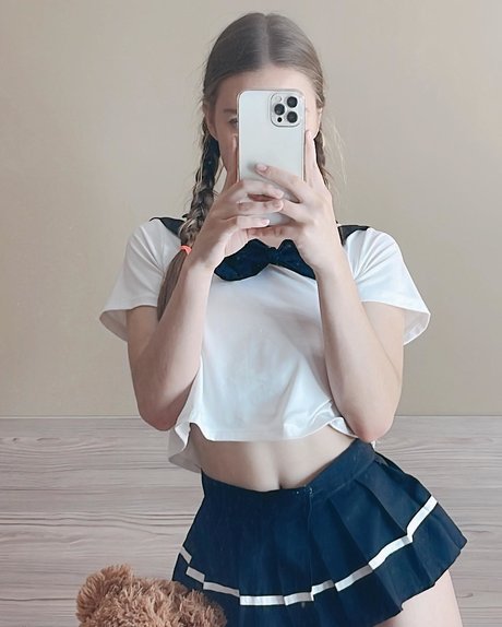 Tinyangelx ヌードモデル 画像