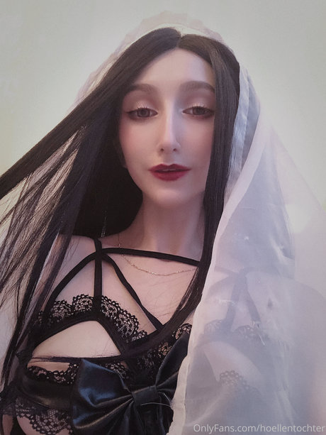 Roxane  セクシーモデル 画像