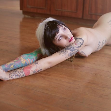 Ana Buhr Buldrini  最高のモデル 画像