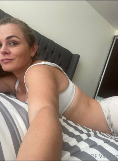 Virginia Ramirez 完璧なスター 写真