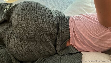 Kirstentoosweet xxxスター 画像