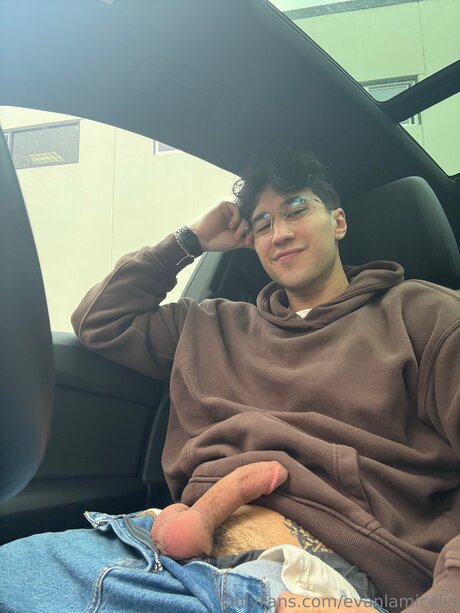 Evanlamicella ヌードモデル ギャラリー