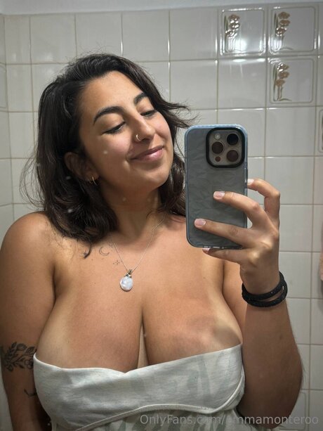 Emmamonteroo トップ女優 アーカイブ