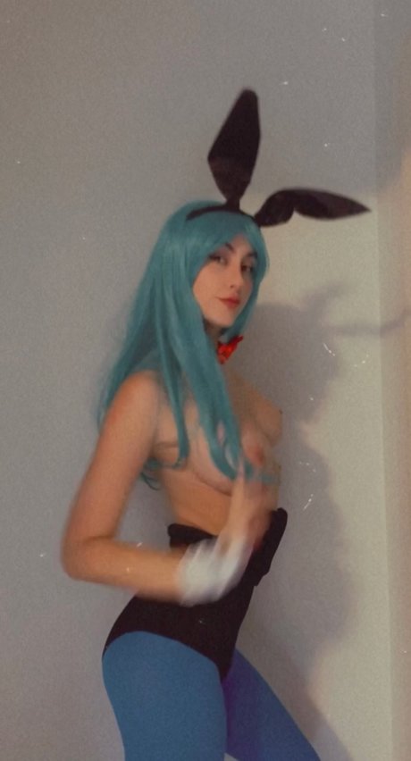 トランスジェンダーオンリーファン 美しいヌード 写真