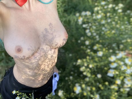 スキニーアナルOnlyFans セクシー 画像