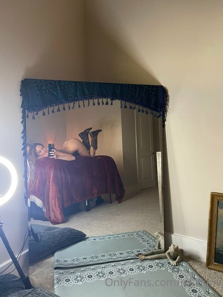 Allikkins  セクシーなスター 写真