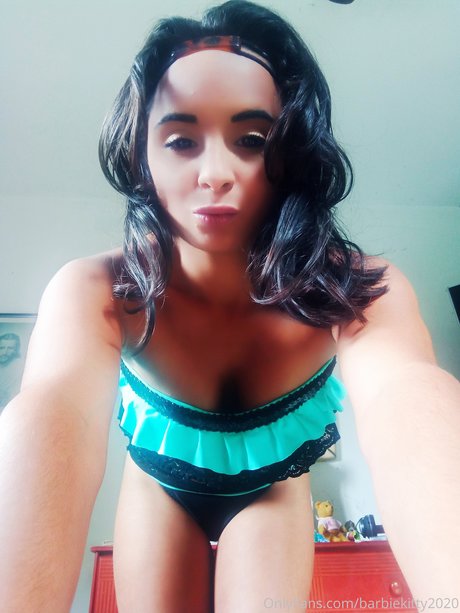 痩せたシーメールOnlyFans アートポルノ 写真