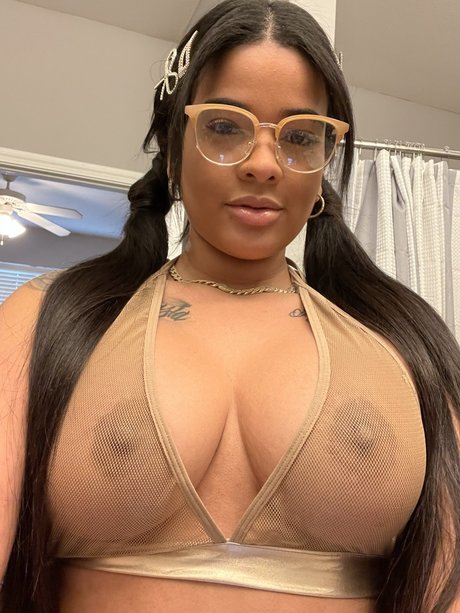 Cynthia Garcia  XXXモデル 写真