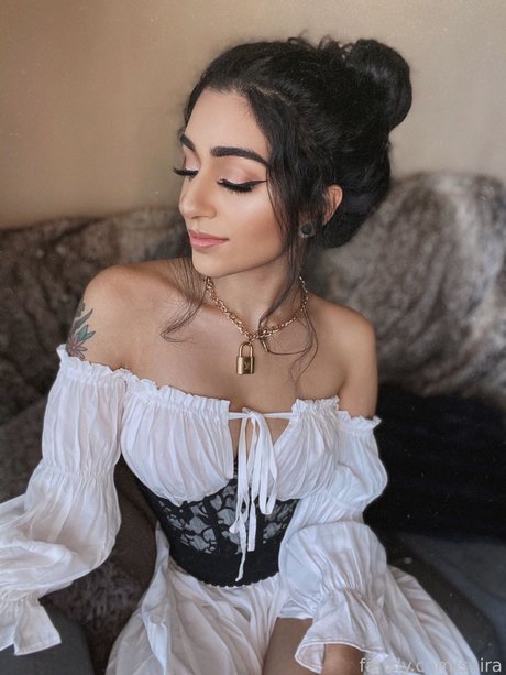 Saira Rose ポルノスター ホット 写真