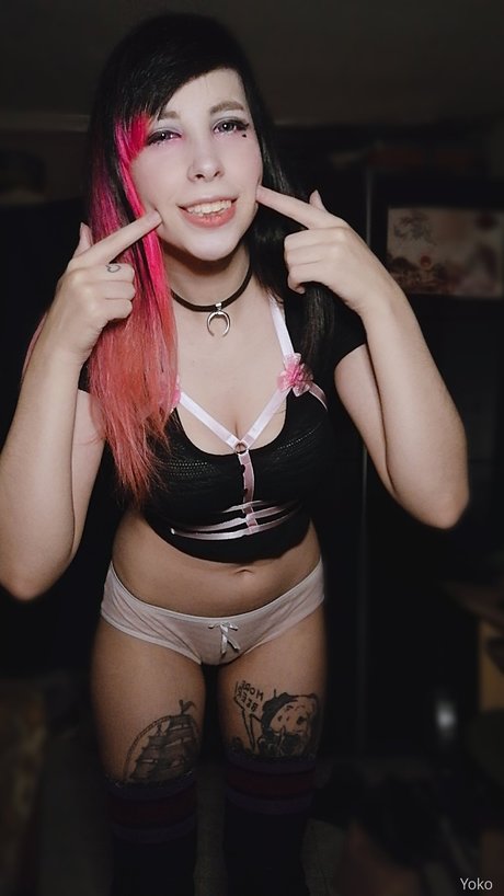 Yoko  ポルノスター エロティック 写真