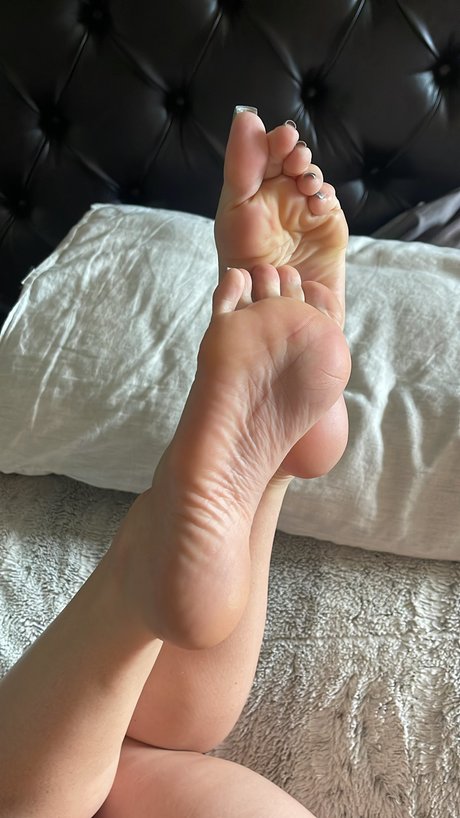 Waifu feet milk 高品質モデル 画像
