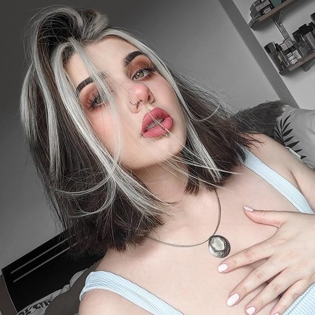 Ricky Aimee ポルノスター 独占 写真