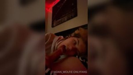 Jadan wolfie 高品質のポルノスター 写真