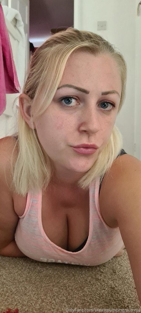 Corrine Marie Hounslow セクシーなスター 画像