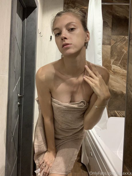 Lana Lanaxx X profile image