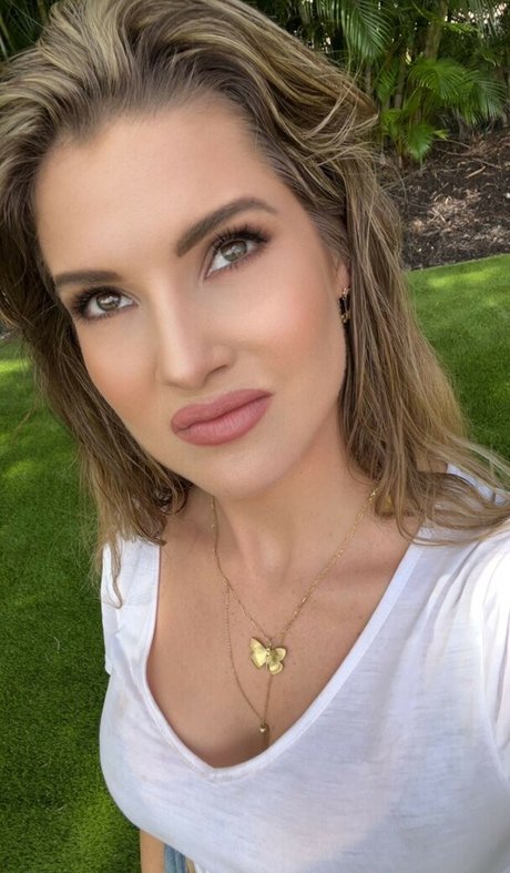 Amanda Cerny 美しいスター 画像