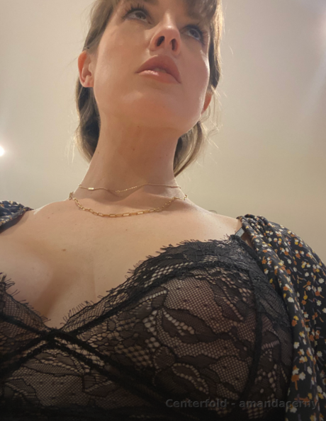女性のオナニーオンリーファンズ セックス 写真