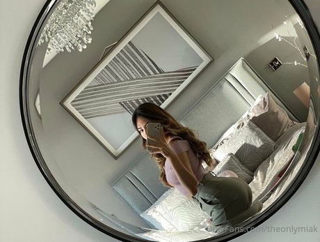 OnlyFansでチャット セクシーヌード ギャラリー