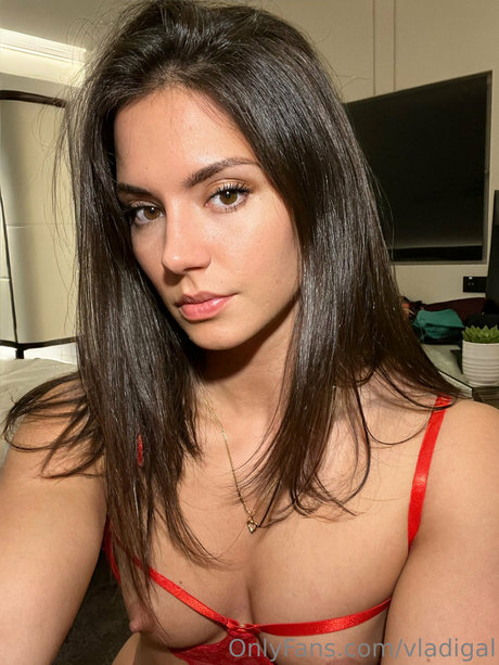 Vladislava Galagan 美しいスター 画像
