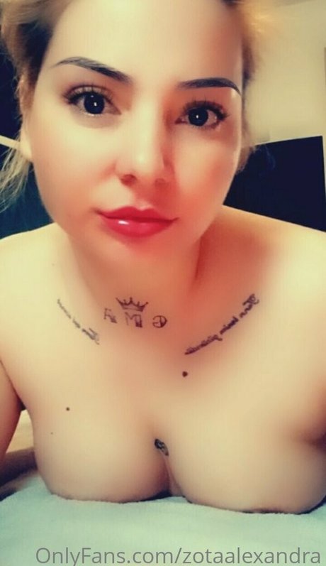 zotaalexandra ポルノスター ベスト 写真