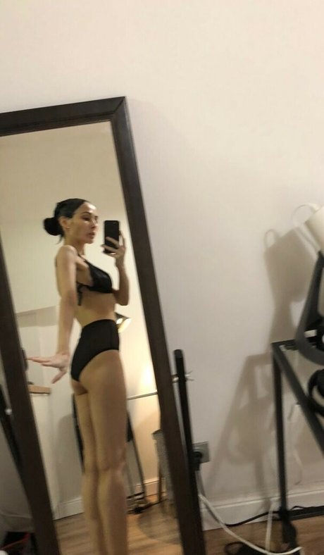 Zukhra Galina スターセックス 写真