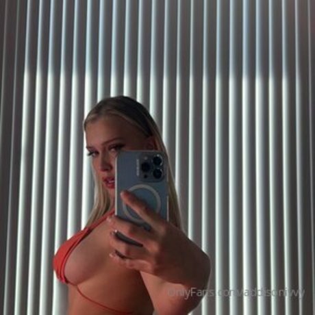 Addison Ivy トップポルノスター 写真