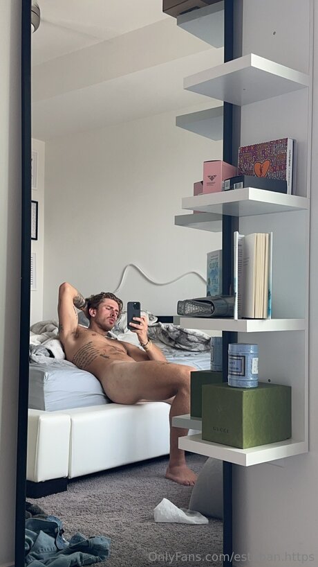 Esteban Https トップスター 写真