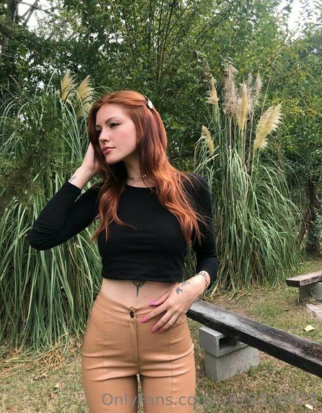 Laiibrusa 可愛い女優 写真