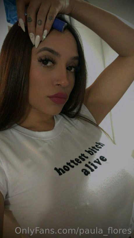 Paula Flores セクシーなポルノスター アーカイブ