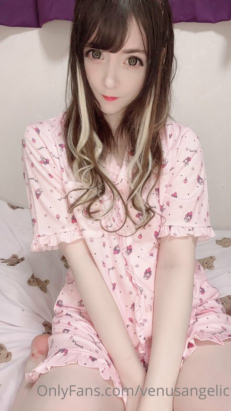 Venus Angelic ポルノスター セックス 写真