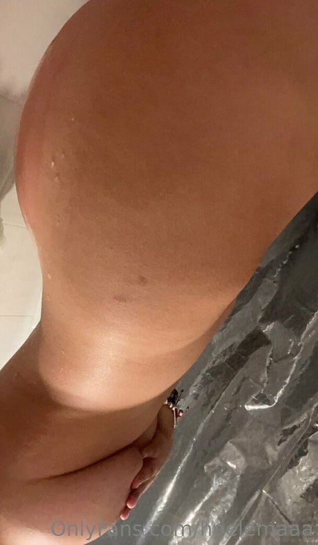 毛深い熟女オンリーファンズ セックス 写真