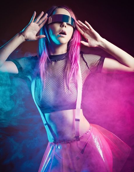 Zoltan Molnar 完璧なモデル 写真