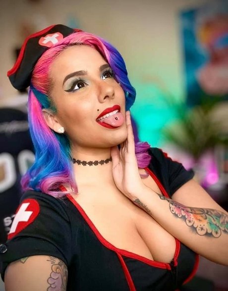 Zombiunicorn ポルノ女優 ギャラリー