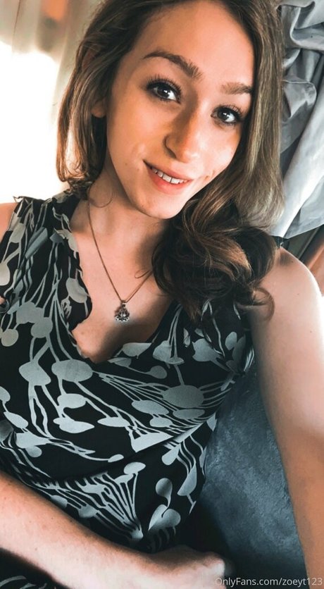 Zoeyt123 ホット女優 ギャラリー