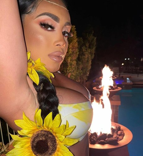Jasmin Cadavid ホットなモデル 写真